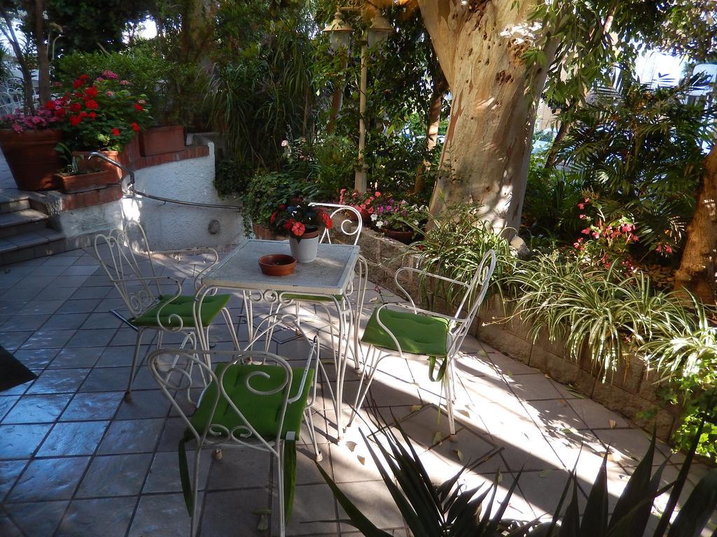 Hotel Europa Ischia Exterior foto