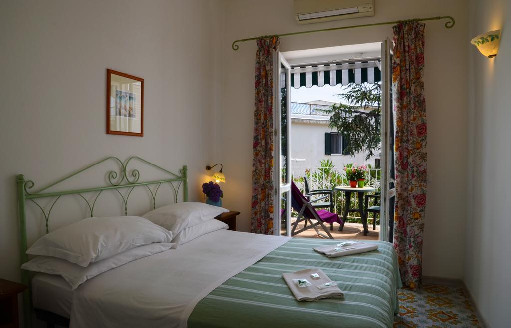 Hotel Europa Ischia Exterior foto