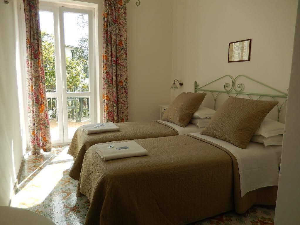 Hotel Europa Ischia Exterior foto