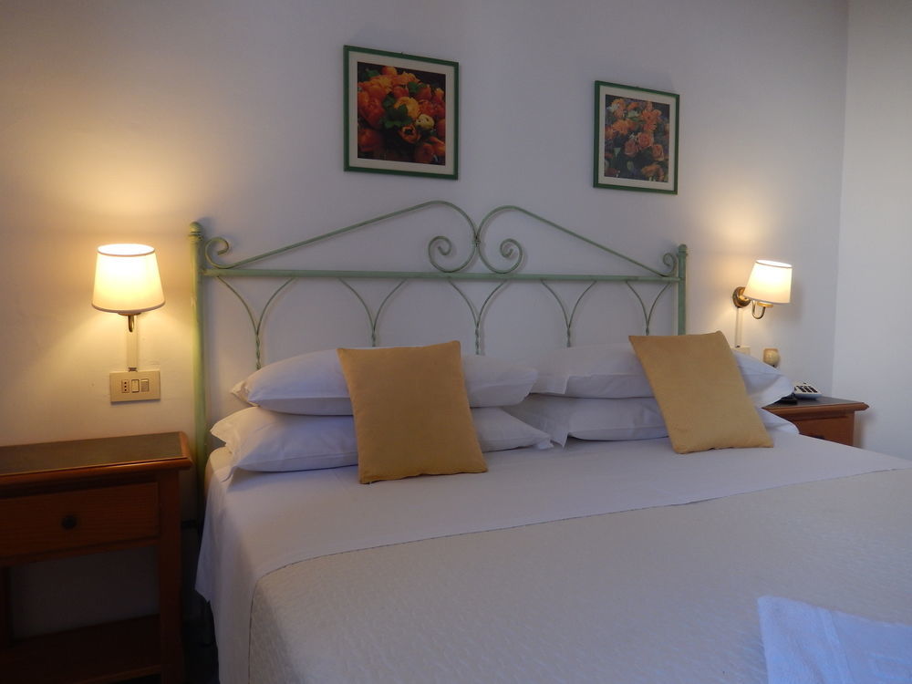 Hotel Europa Ischia Exterior foto